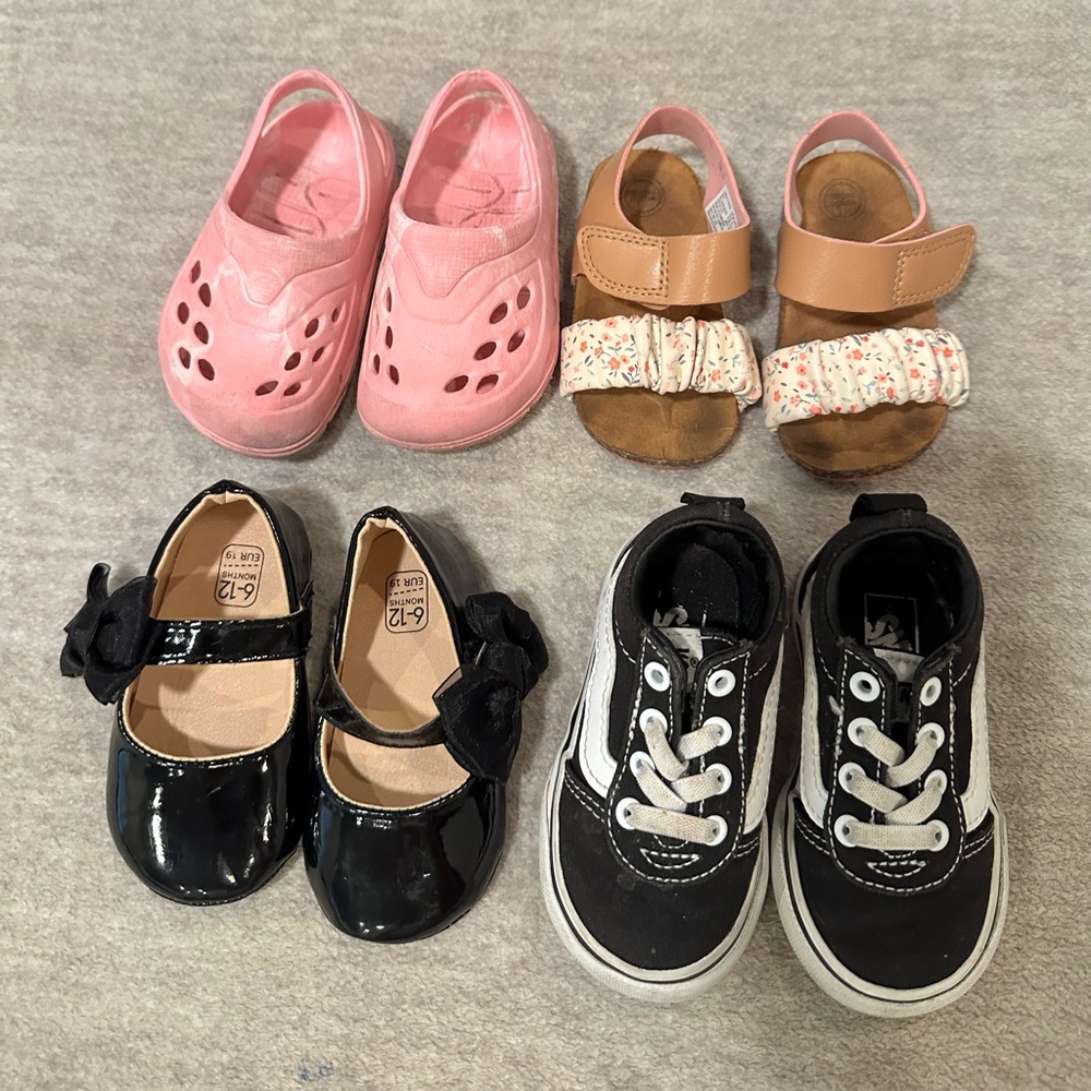 Baby shoes